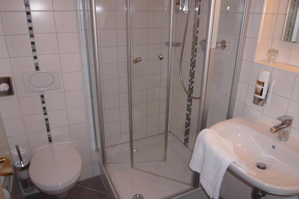 Hotel Garni Mowe Tutzing Pokoj fotografie